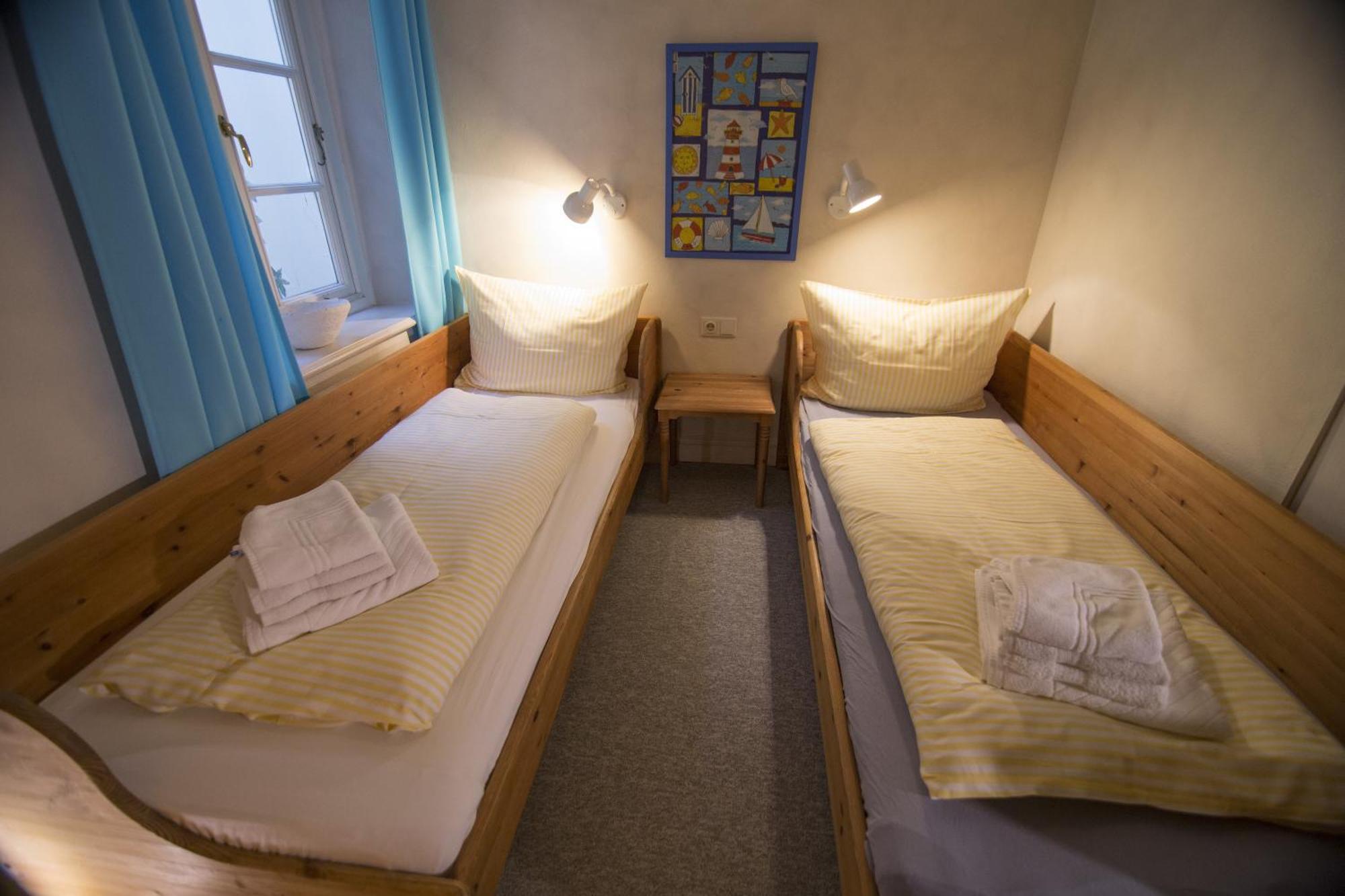 Ferienhaeuser Im Sylter Gartenweg Apartment